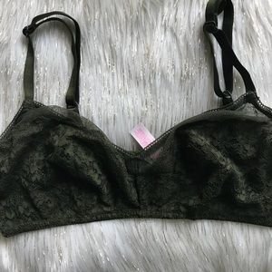Victoria’s Secret Bralette, L